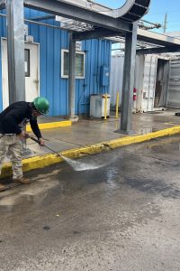 Facility-pavement-washdown