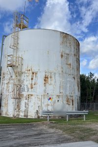 Tank-exterior-maintenance